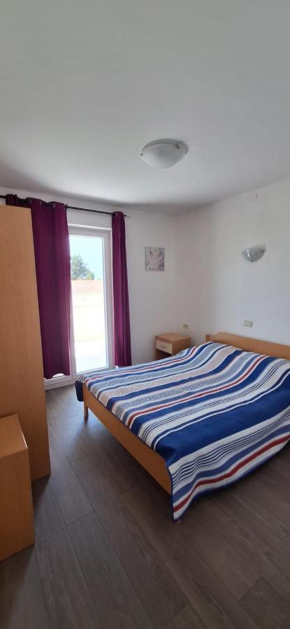Apartments Villa Milenka Novalja Εξωτερικό φωτογραφία