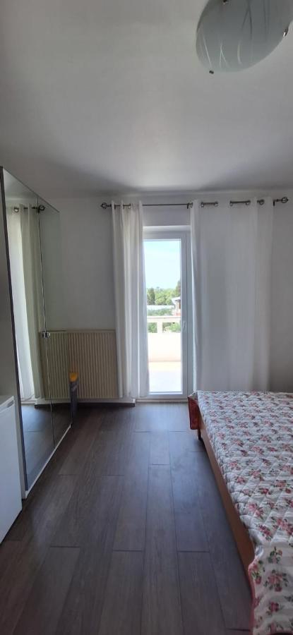 Apartments Villa Milenka Novalja Εξωτερικό φωτογραφία
