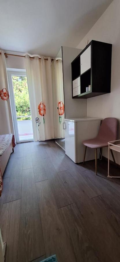 Apartments Villa Milenka Novalja Εξωτερικό φωτογραφία