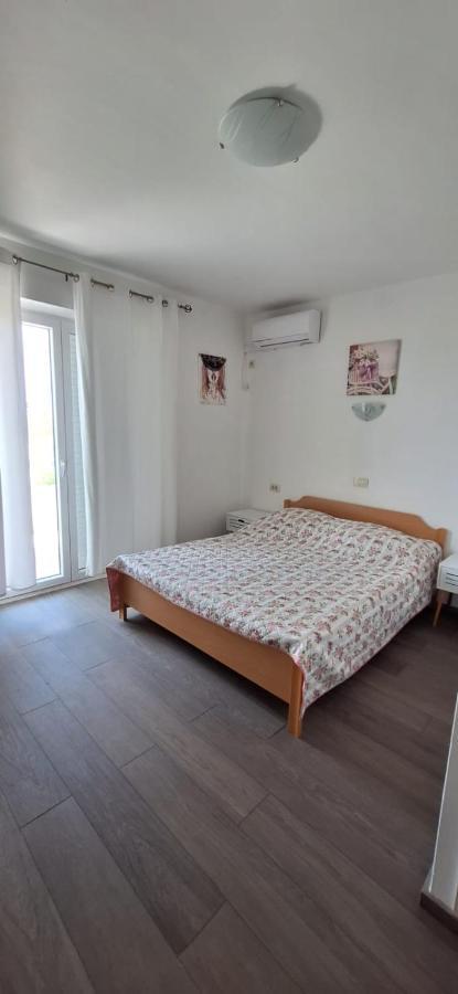 Apartments Villa Milenka Novalja Εξωτερικό φωτογραφία