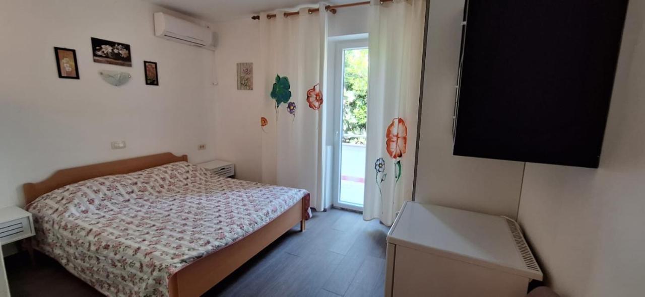 Apartments Villa Milenka Novalja Εξωτερικό φωτογραφία