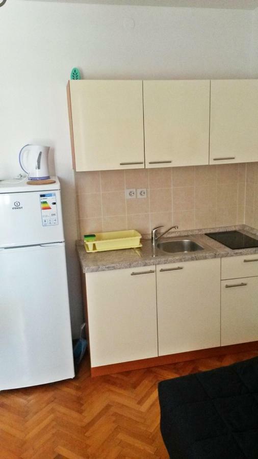 Apartments Villa Milenka Novalja Εξωτερικό φωτογραφία